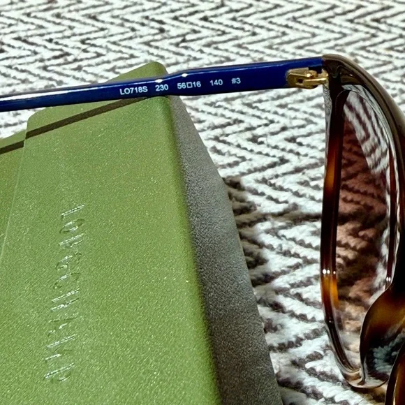 Longchamp Tortoise & Blue Cat-Eye Sunglasses - LO718S 230 - NWOT - Picture 3 of 11